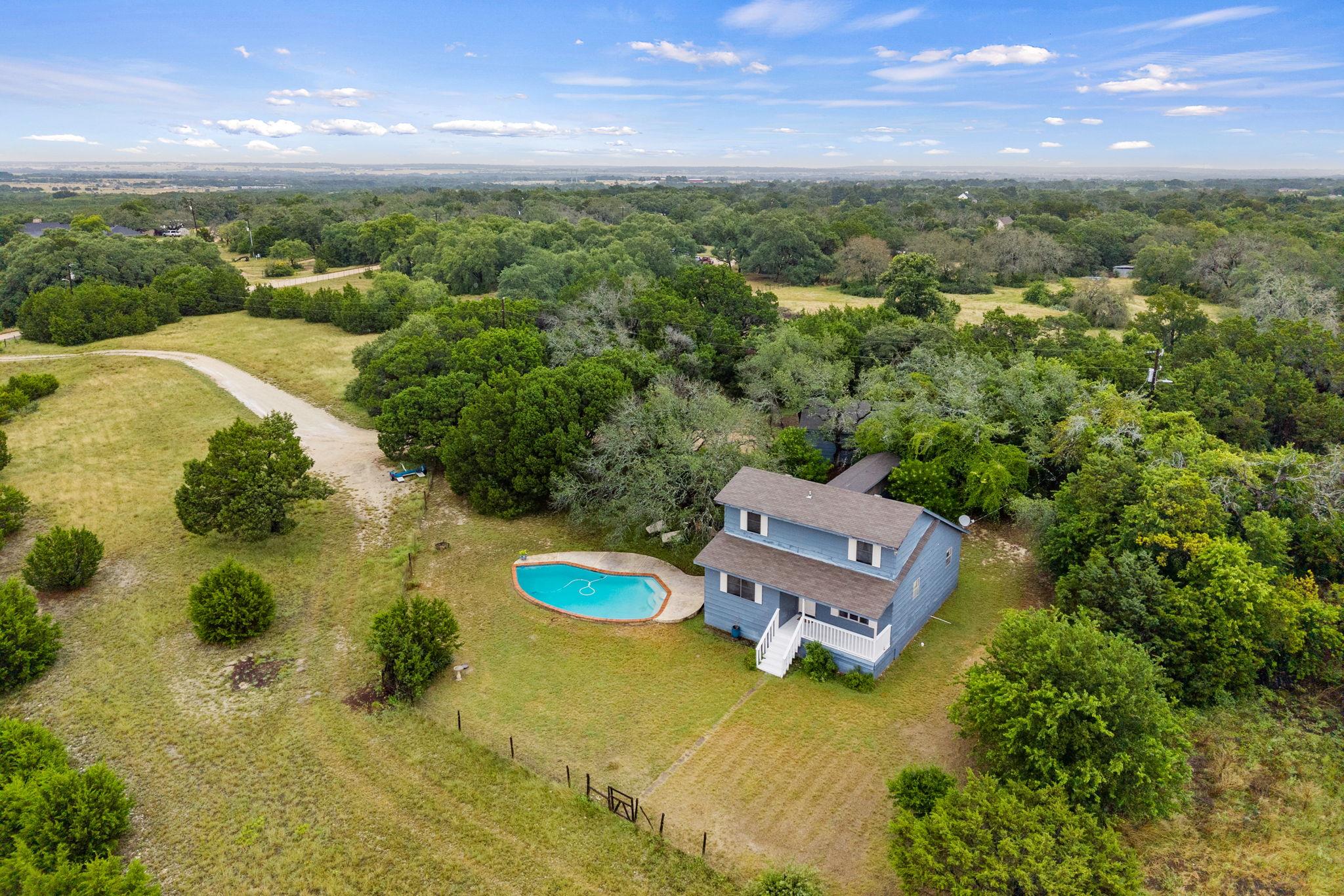 50 Private Road 904, Georgetown, TX 78633 — photo 1