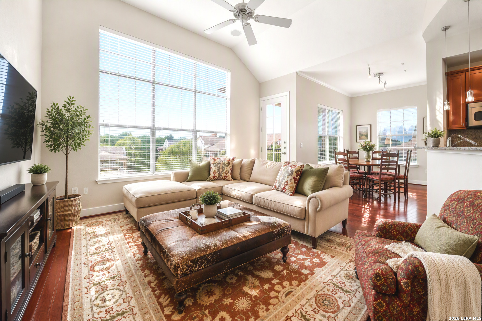 7342 Oak Manor, San Antonio, TX 78229 — photo 1