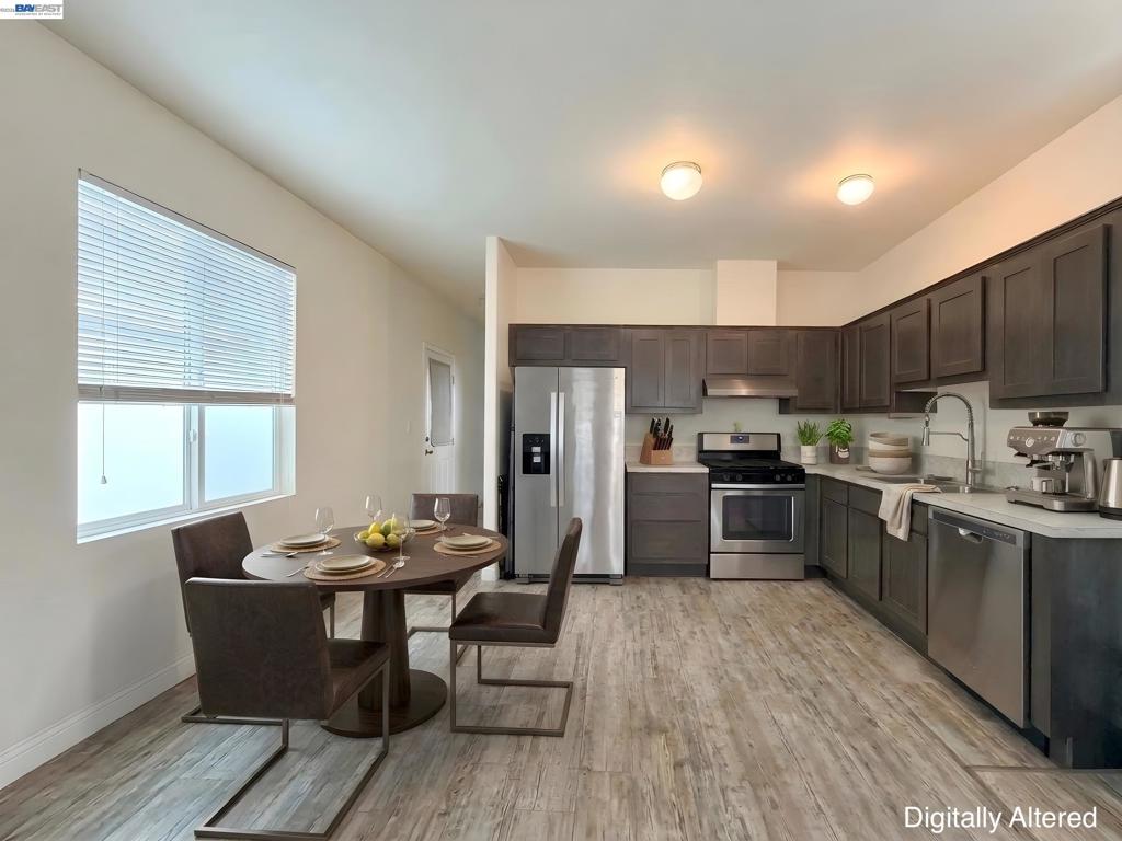 2399 E 14th St, San Leandro, CA 94577 — photo 1