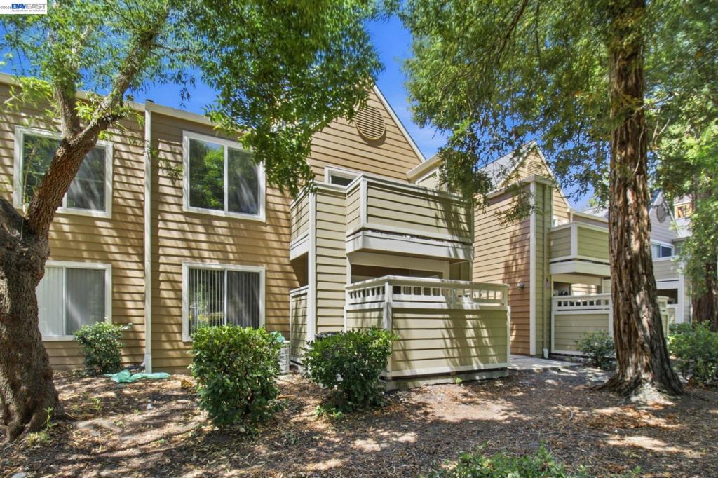 150 Reflections Dr 25, San Ramon, CA 94583 — photo 1