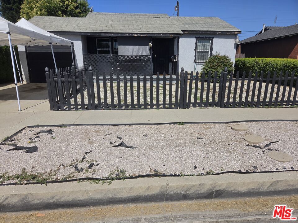 413 N Broadacres Avenue, Compton, CA 90220 — photo 1