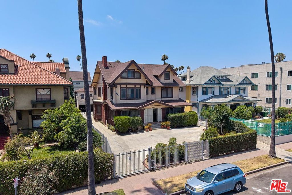 1041 Elden Avenue, Los Angeles, CA 90006 — photo 1