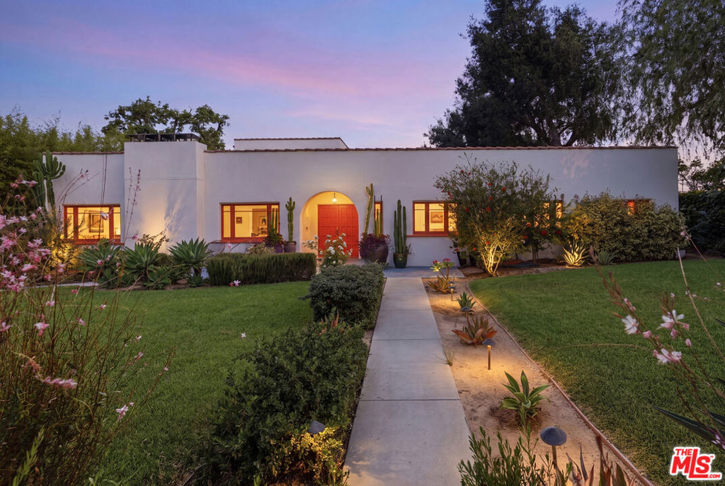 2011 Mar Vista Avenue, Altadena, CA 91001 — photo 1