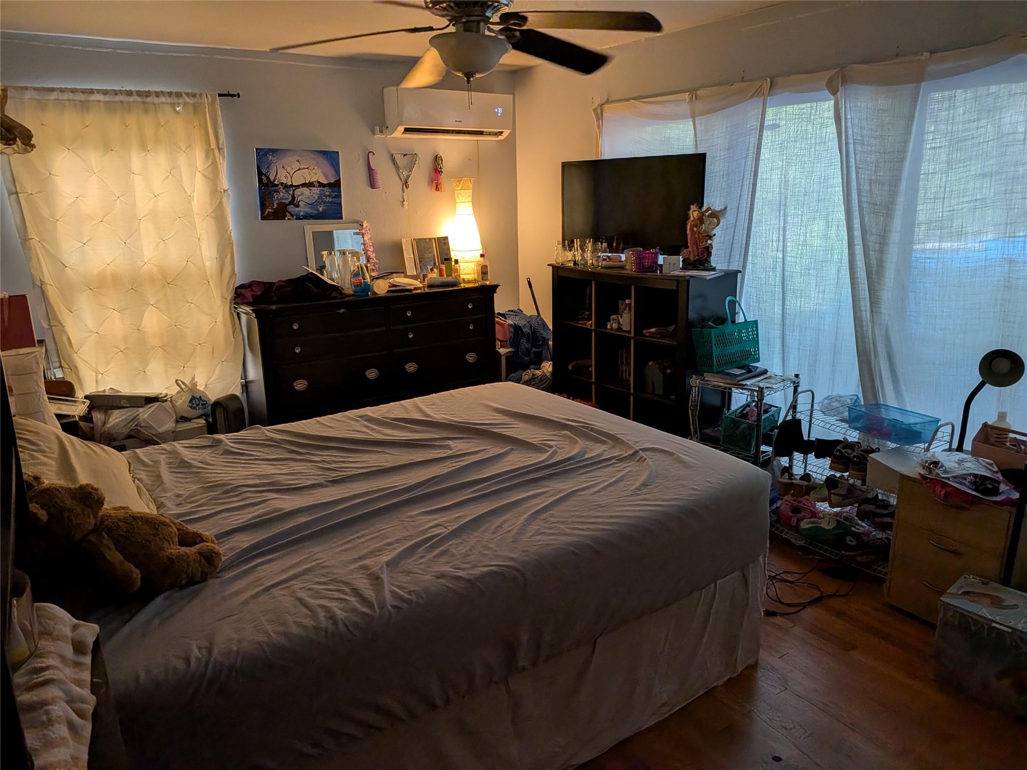 5906 Nasco, Austin, TX 78757 — photo 1