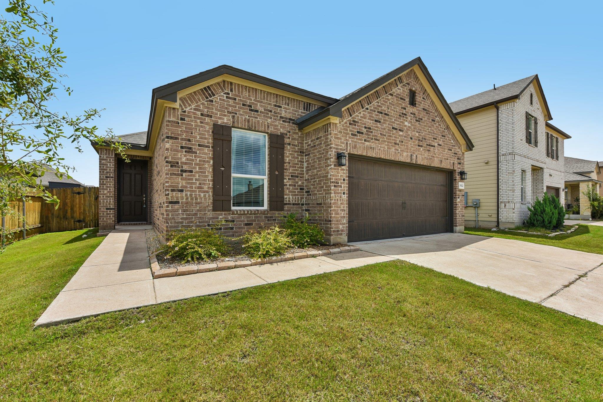 1922 Dragonfly, Bastrop, TX 78602 — photo 1