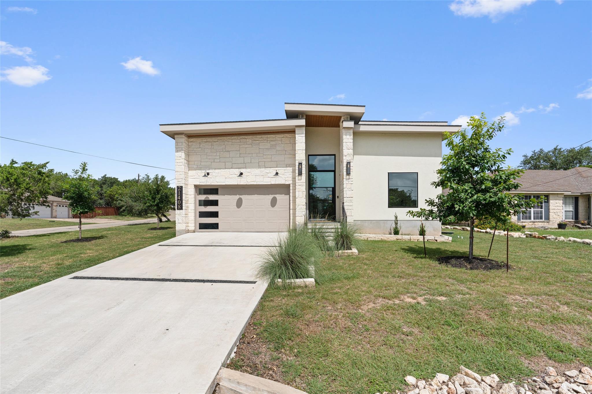 21408 Lakefront, Lago Vista, TX 78645 — photo 1