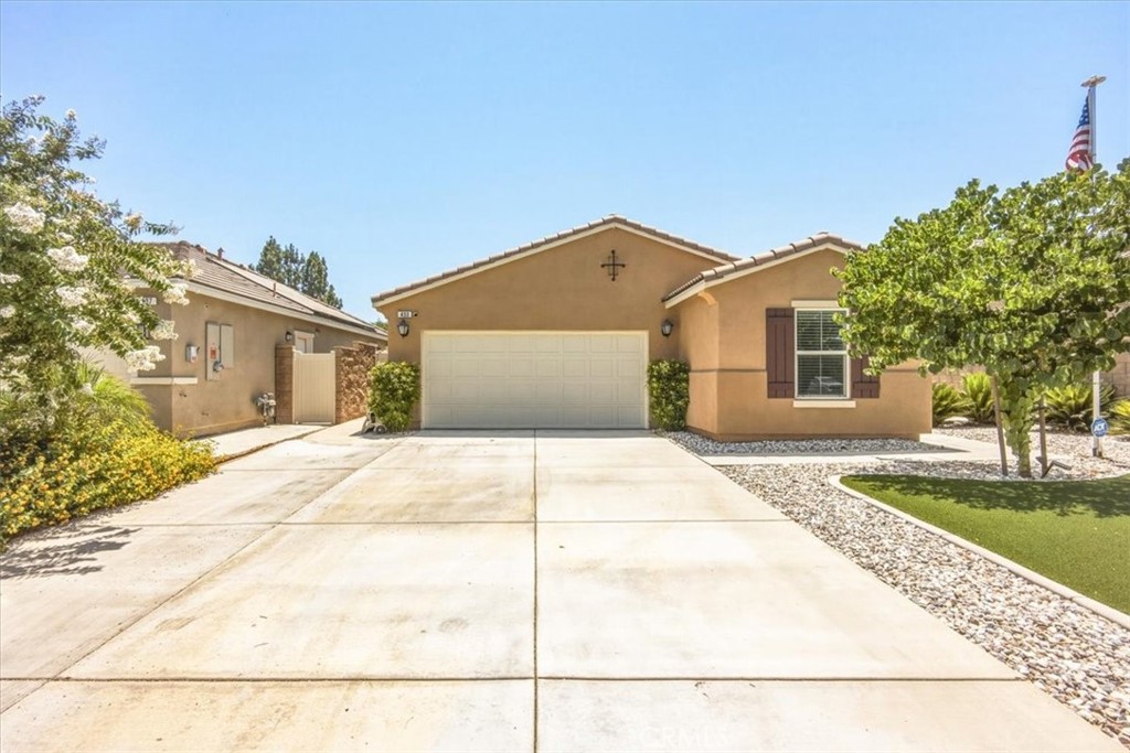 433 Willow, Perris, CA 92570 — photo 1