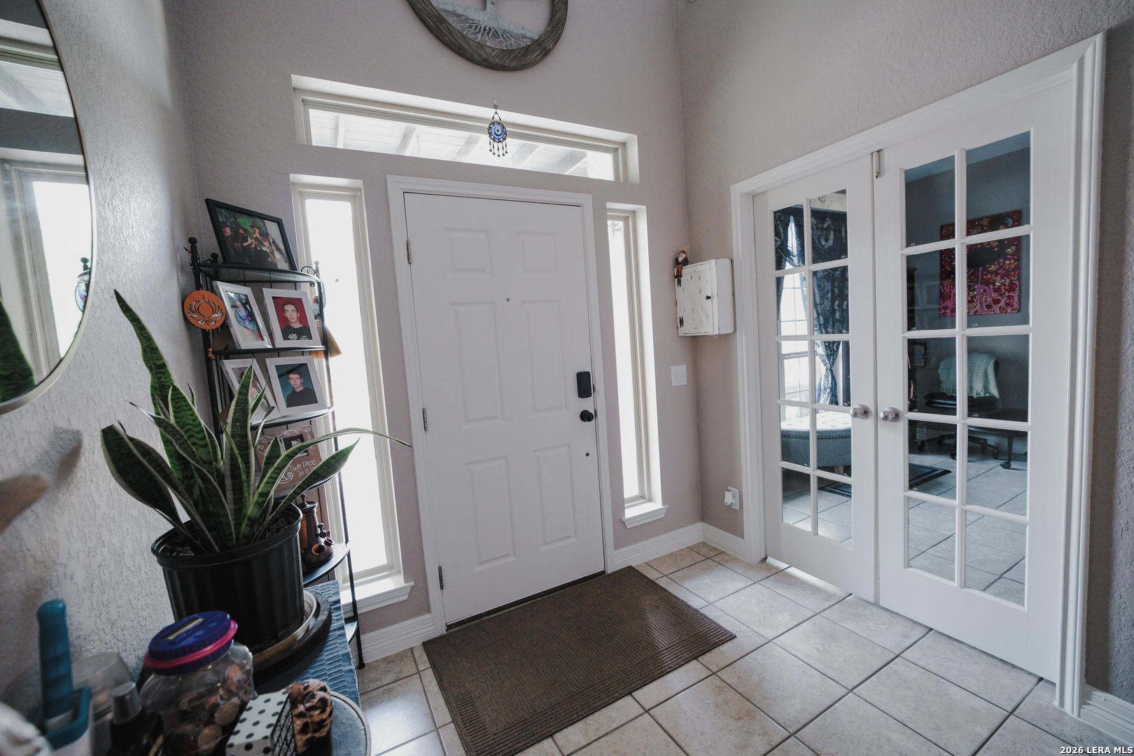 609 Saddle Villa, , 78108 — photo 1