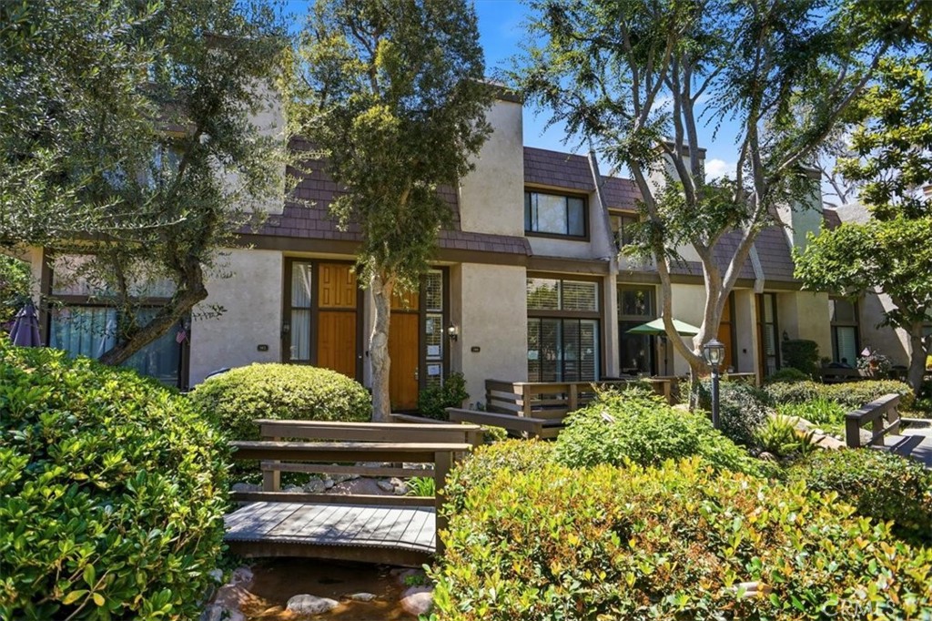 9000 Vanalden Avenue 144, Northridge, CA 91324 — photo 1
