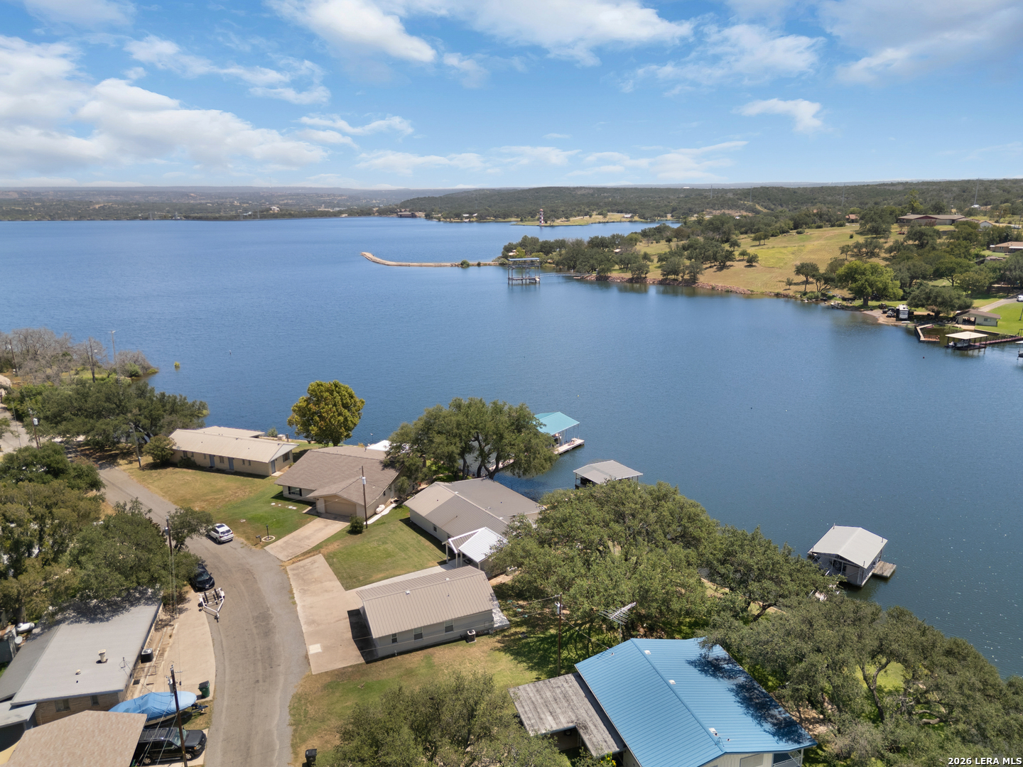 516 island lodges, ,  78609 — photo 1