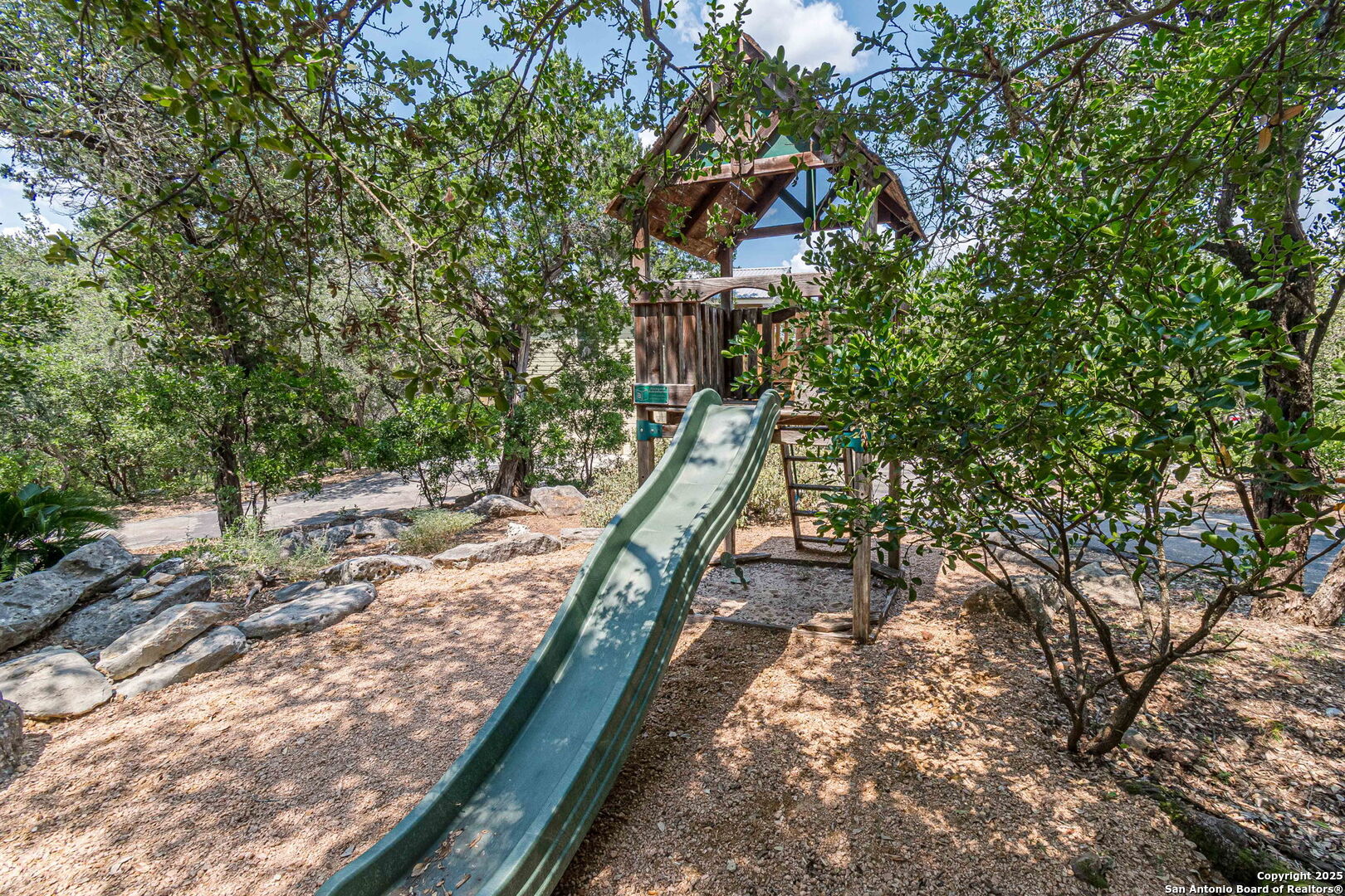 560 Bluff Ridge, ,  78132 — photo 1