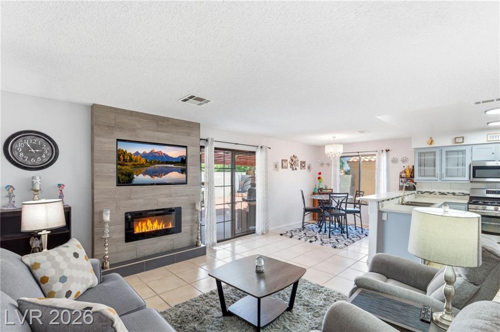 3012  Old Salt Circle, Las Vegas, NV 89117 — photo 1