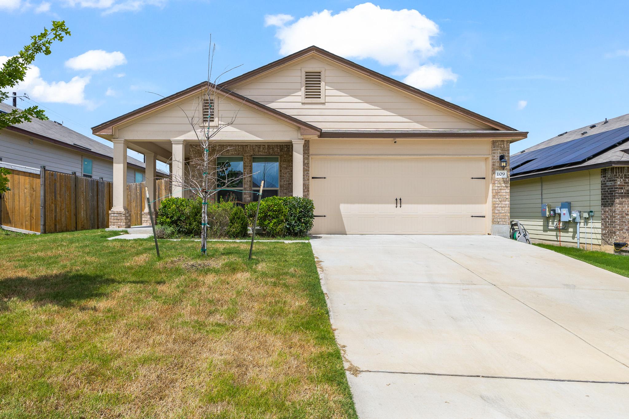 109 Midas, Jarrell, TX 76537 — photo 1