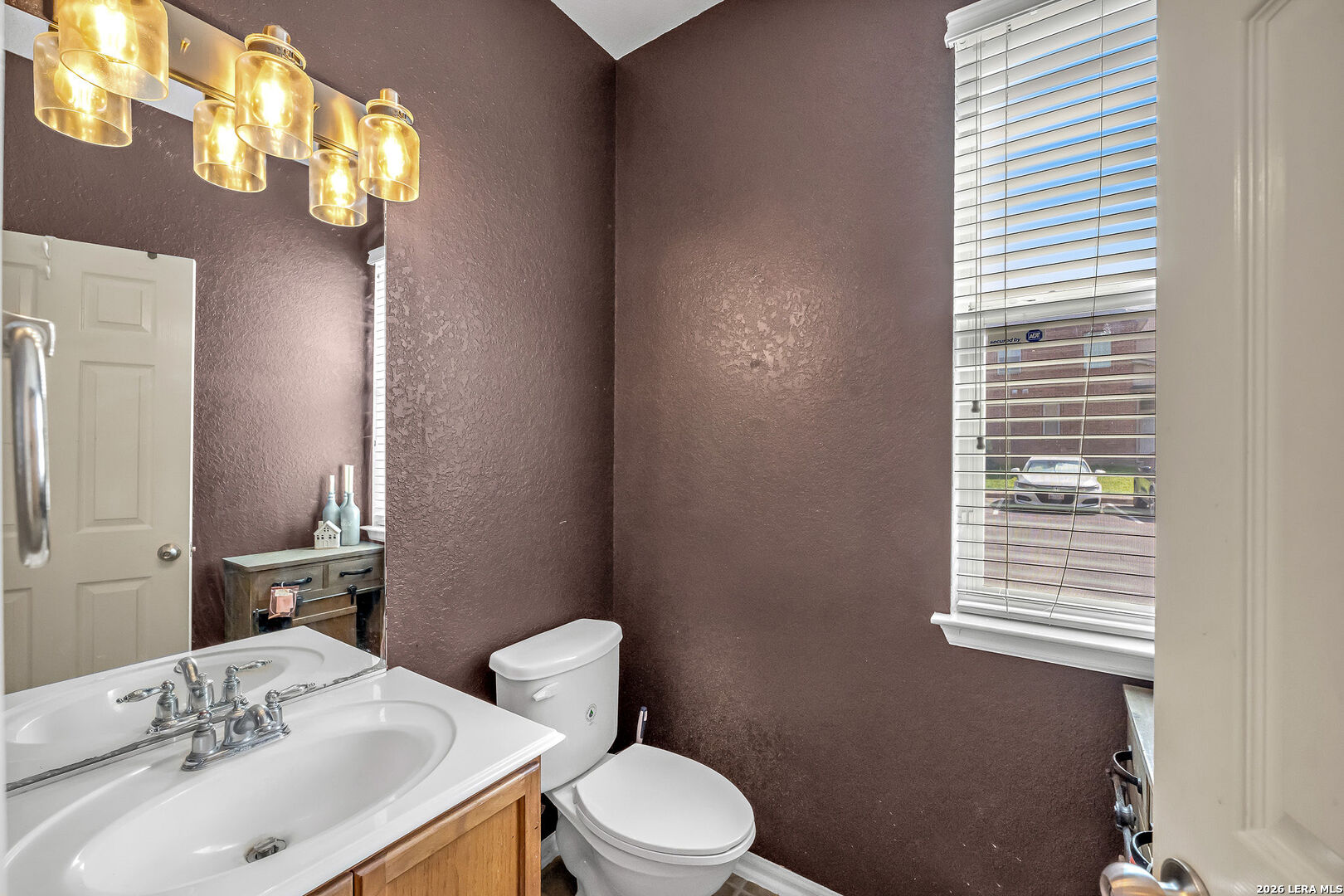 2502 Grayson Cir, ,  78232 — photo 1