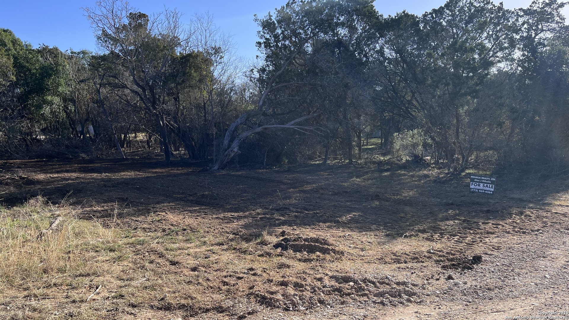 172 PALADIN DR, ,  78003 — photo 1