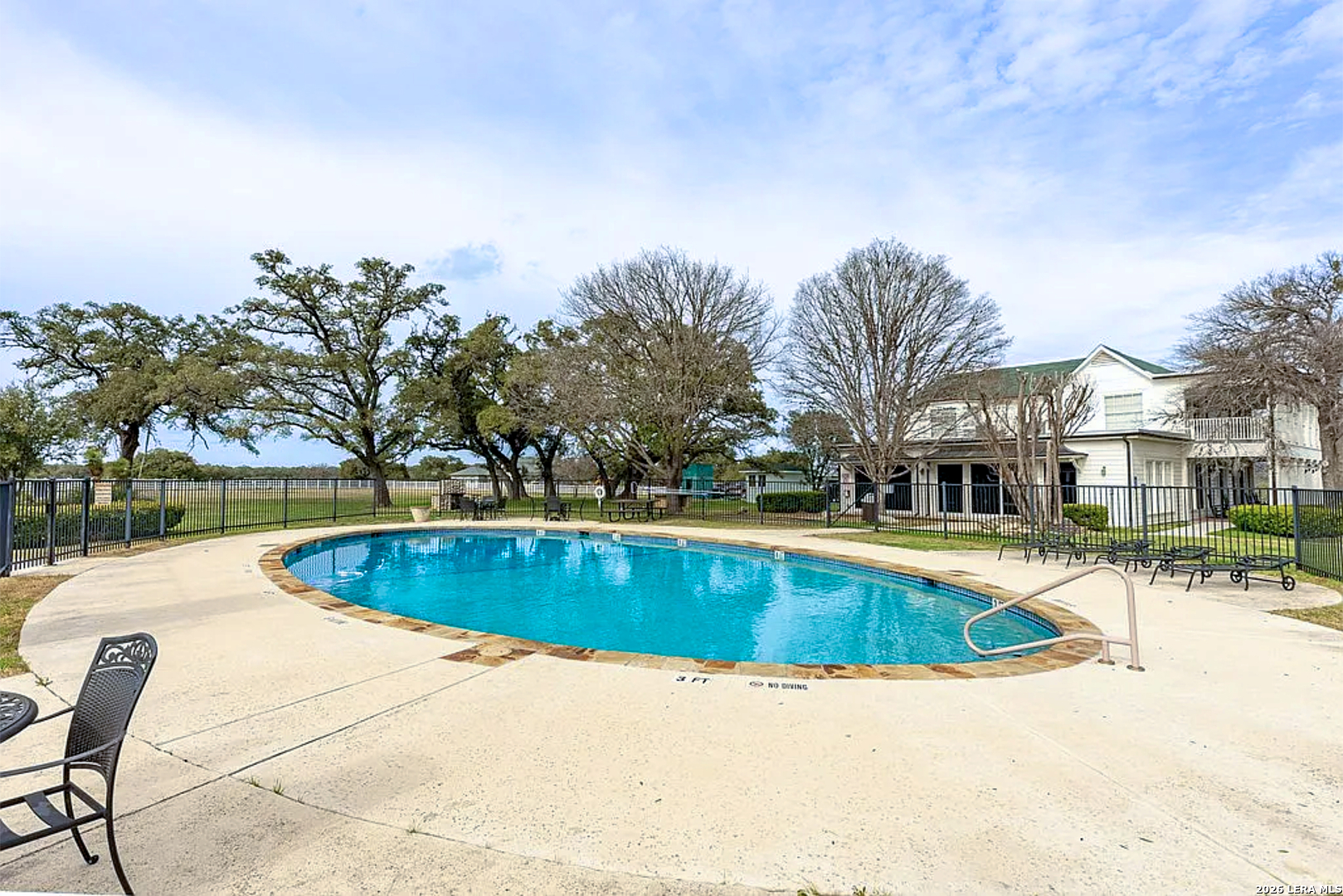171 LARIAT TRCE, , 78003 — photo 1