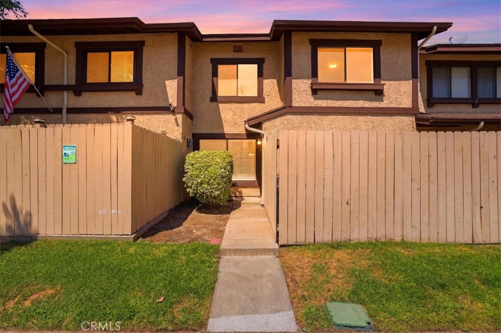 8601 Sunland 5, Sun Valley, CA 91352 — photo 1