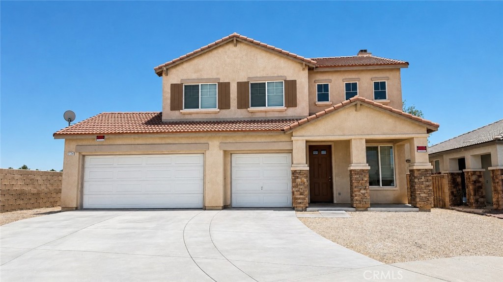 2324 E Newgrove, Lancaster, CA 93535 — photo 1