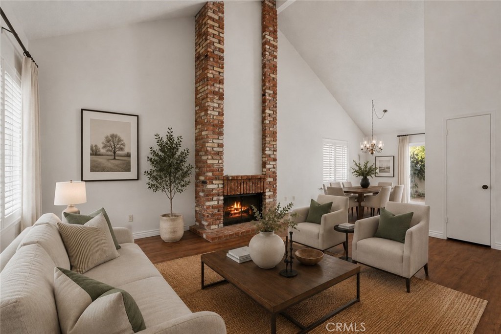 206 San Luis Rey, San Dimas, CA 91773 — photo 1