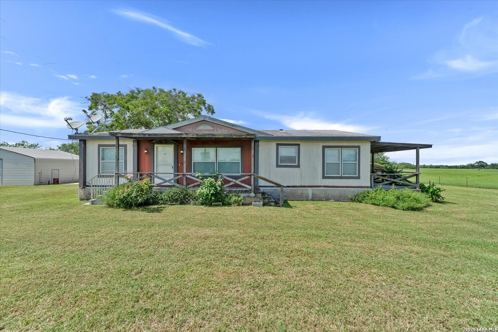 14858 Fm 1322, Luling, TX 78648 — photo 1