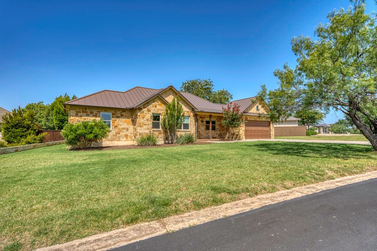 804 Four Oaks, Marble Falls, TX 78654 — photo 1