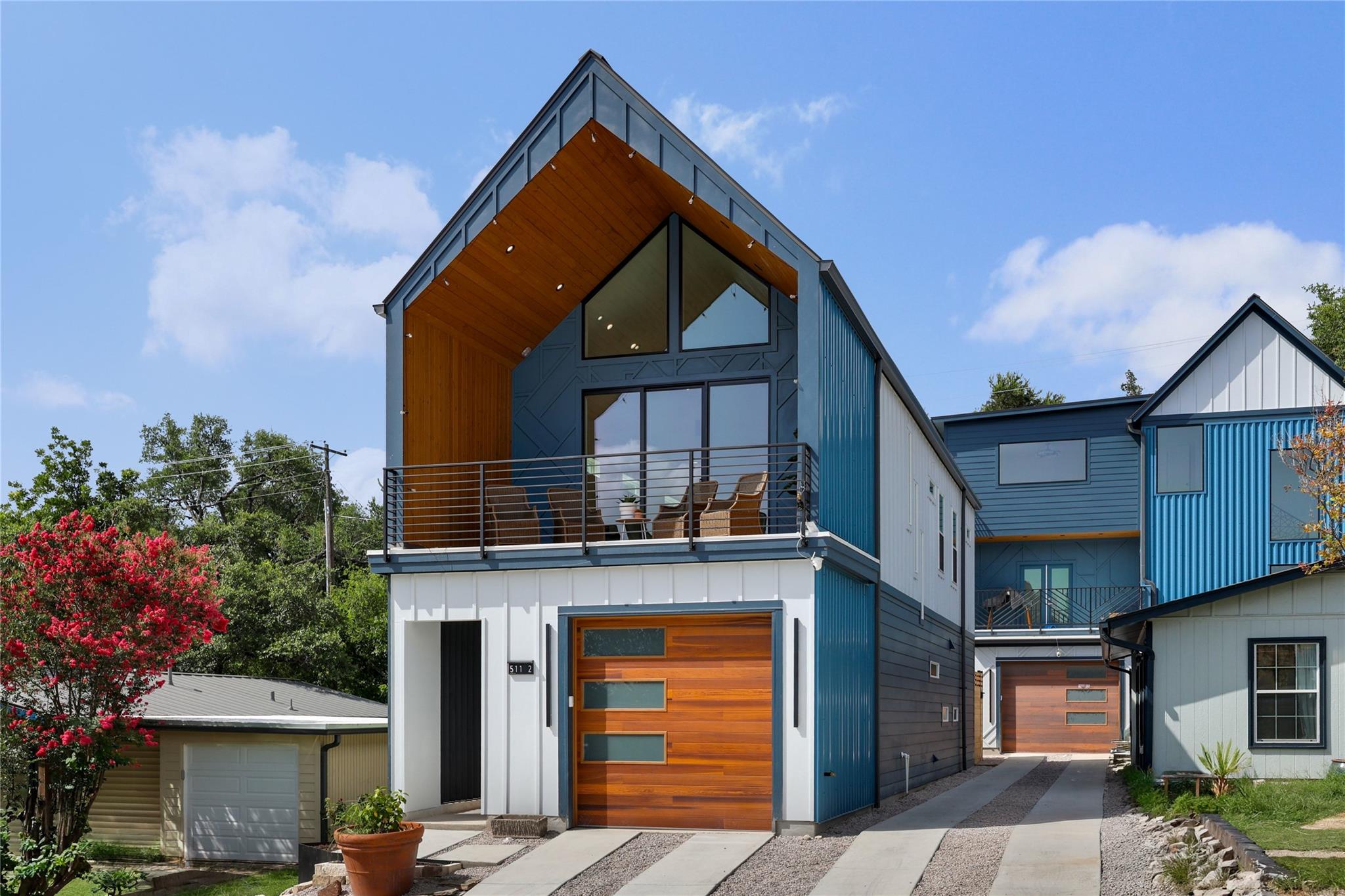 511 South Park, Austin, TX 78704 — photo 1