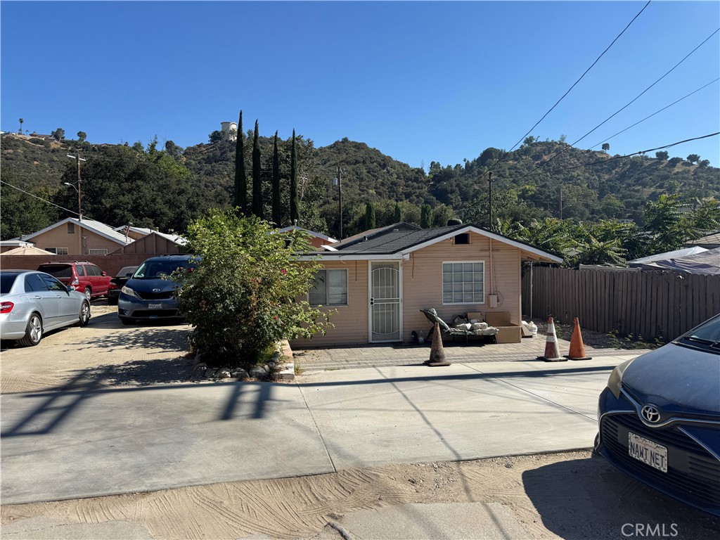 6940 Foothill Boulevard, Tujunga, CA 91042 — photo 1