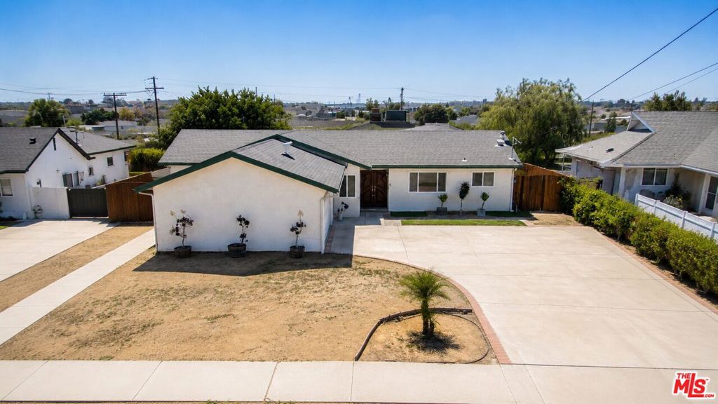 10550 Woldrich Street, Sylmar, CA 91342 — photo 1