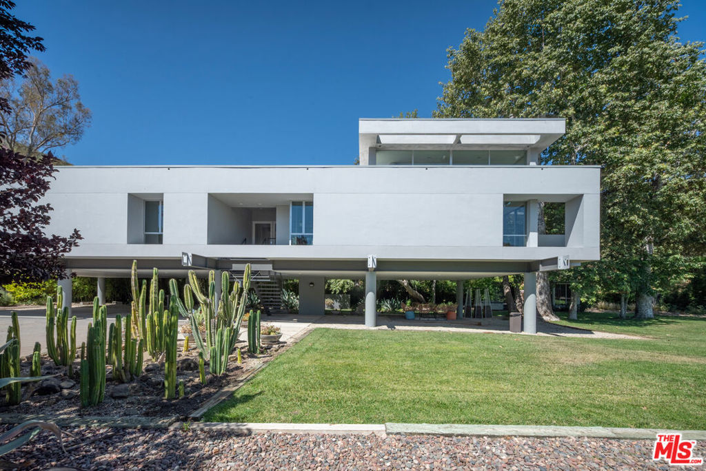 30047 Mulholland Highway, Agoura Hills, CA 91301 — photo 1