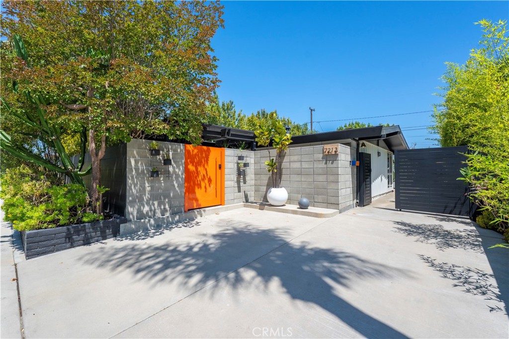 7213 E Lanai, Long Beach, CA 90808 — photo 1