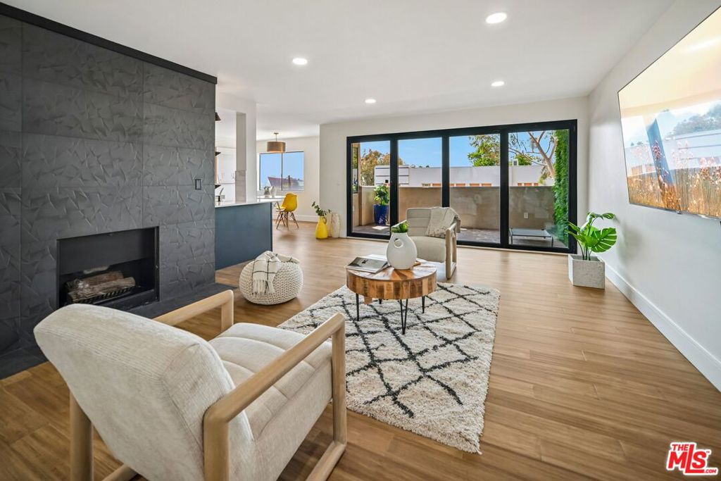 1010 Hammond Street 306, West Hollywood, CA 90069 — photo 1