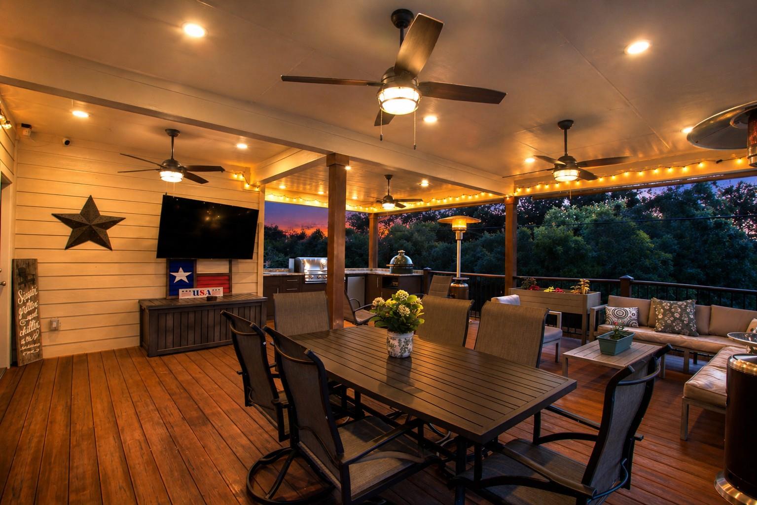 741 Wiltshire, Hutto, TX 78634 — photo 1