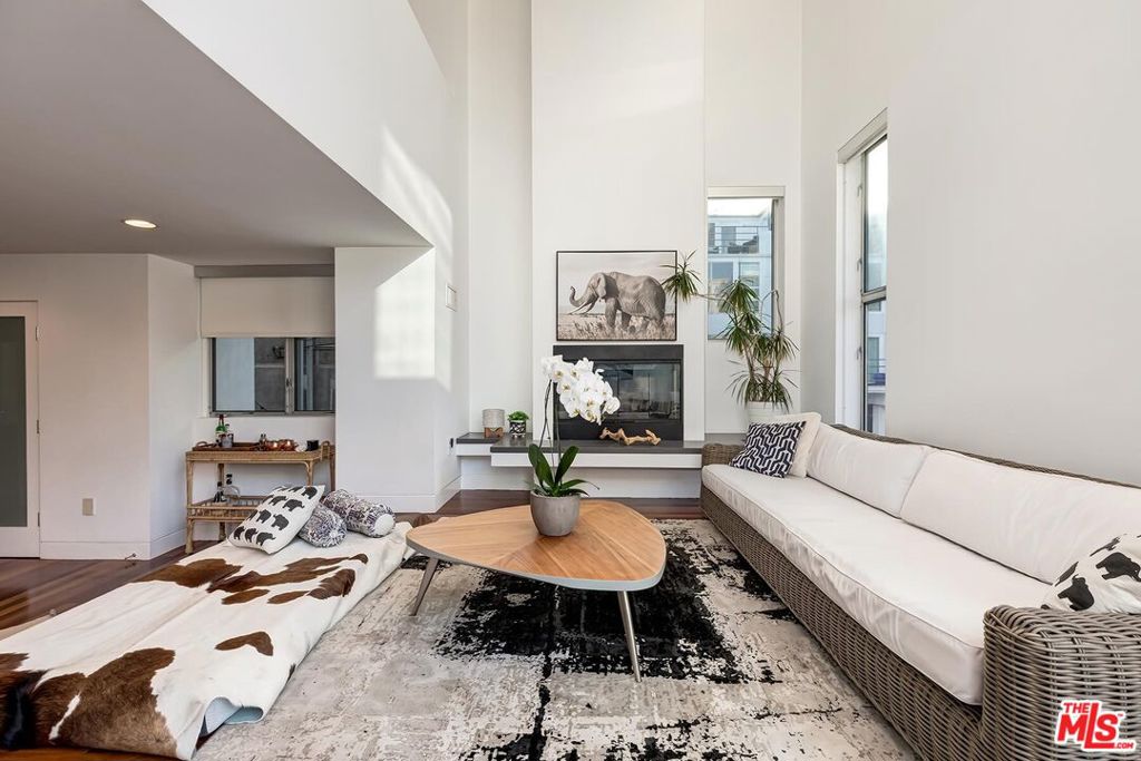 111 Eastwind Street, Marina Del Rey, CA 90292 — photo 1