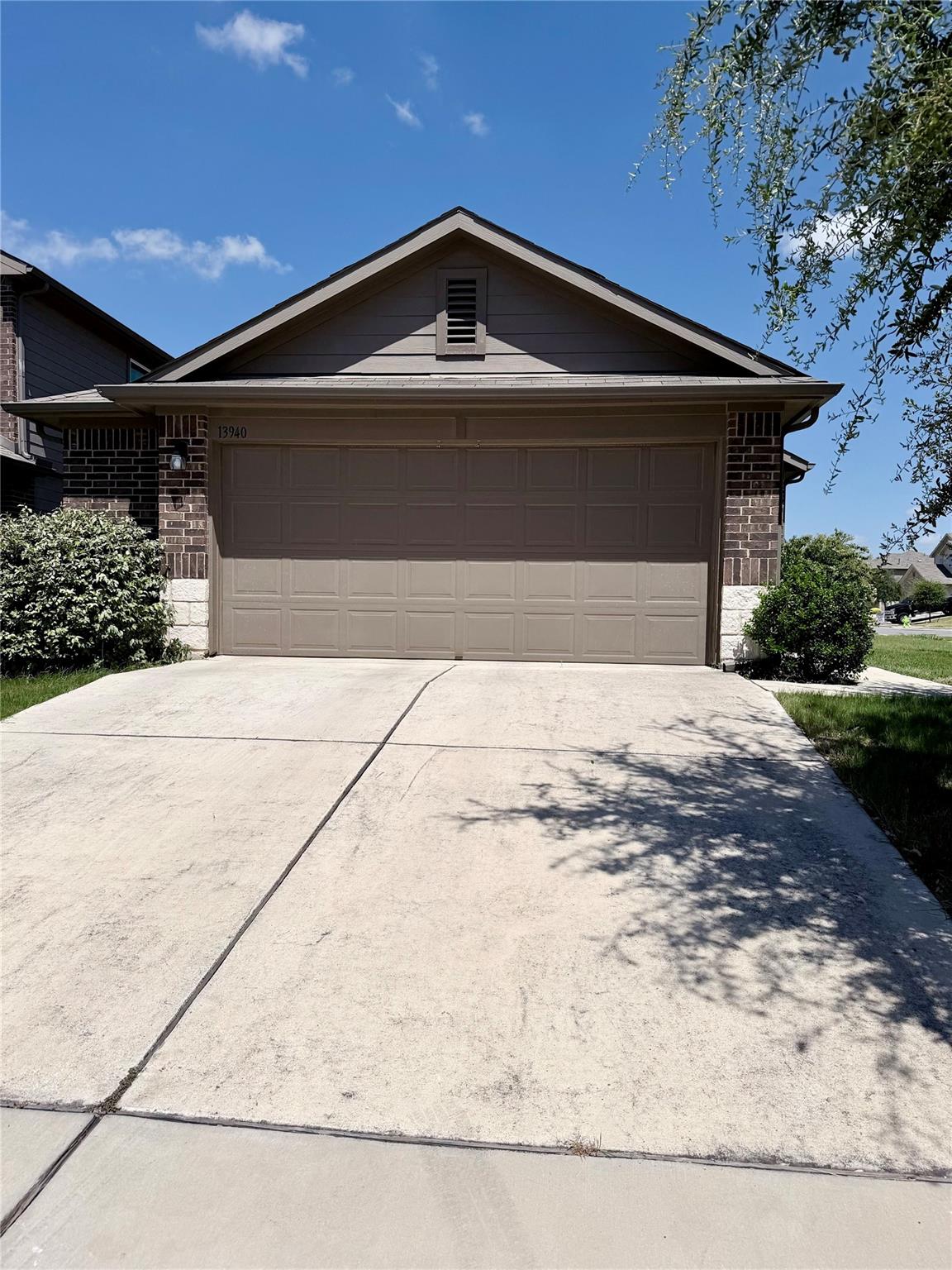 13940 Heywood, Pflugerville, TX 78660 — photo 1