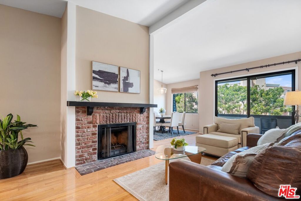 306 Bora Bora Way 305, Marina Del Rey, CA 90292 — photo 1