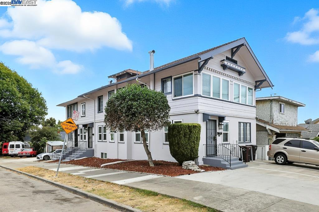 2138 19Th Ave, Oakland, CA 94606 — photo 1