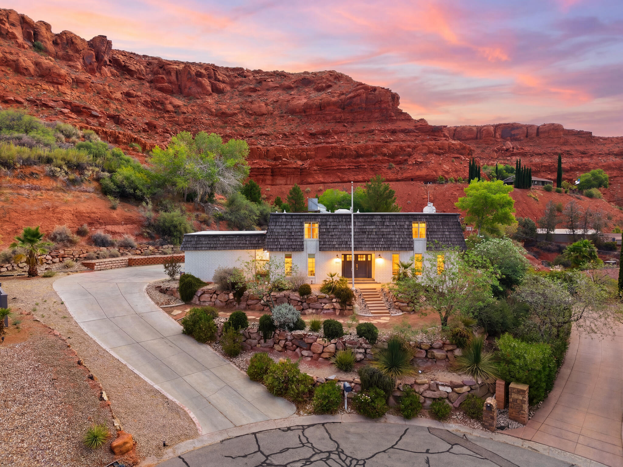 600 N 260 CIR W, St George, UT 84738 — photo 1