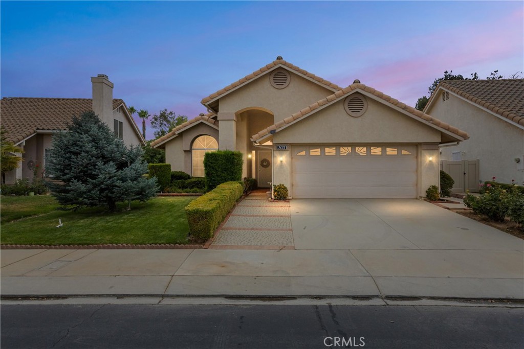 5633 Riviera, Banning, CA 92220 — photo 1