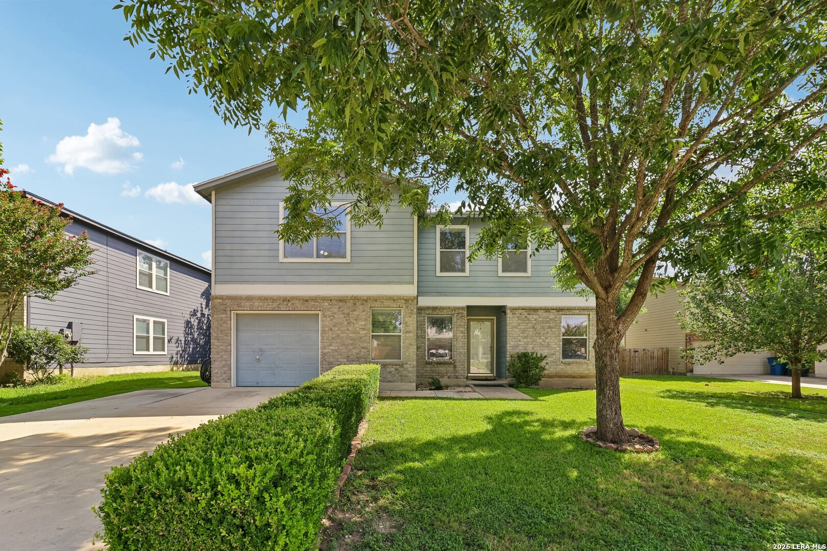 620 NORTHLAKE DR, New Braunfels, TX 78130 — photo 1