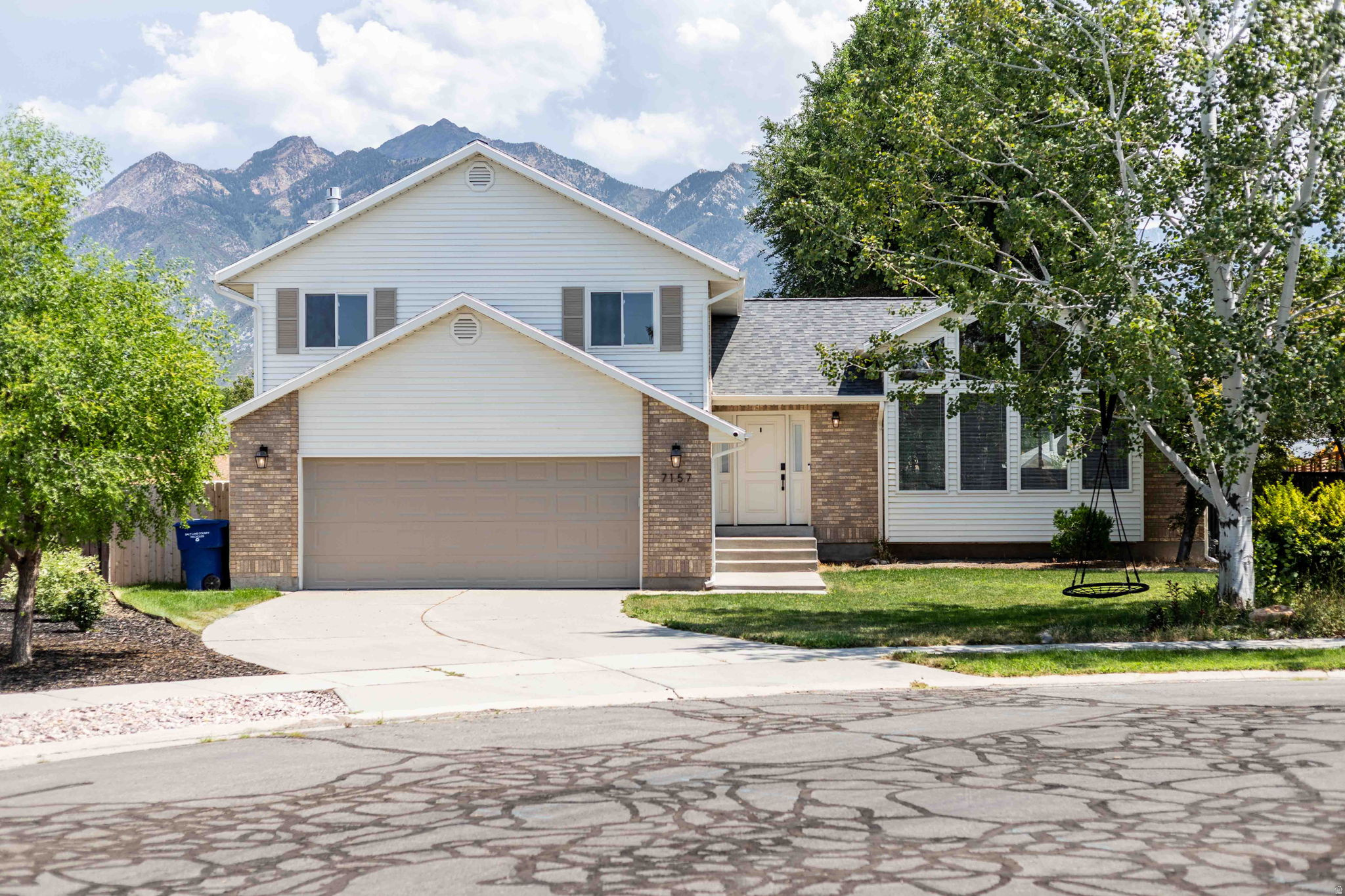 7157 S SHADOW CV, Cottonwood Heights, UT 84121 — photo 1
