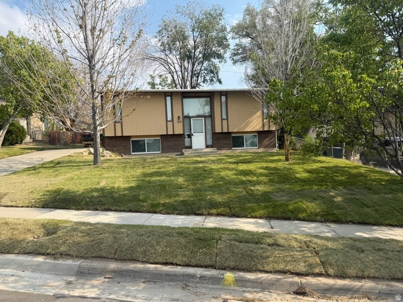 173  DURDHAM LN, Sandy, UT 84070 — photo 1