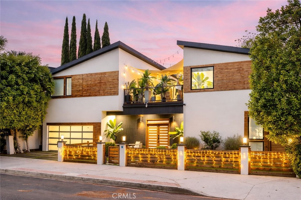 11645 Woodbridge Street, Studio City, CA 91604 — photo 1