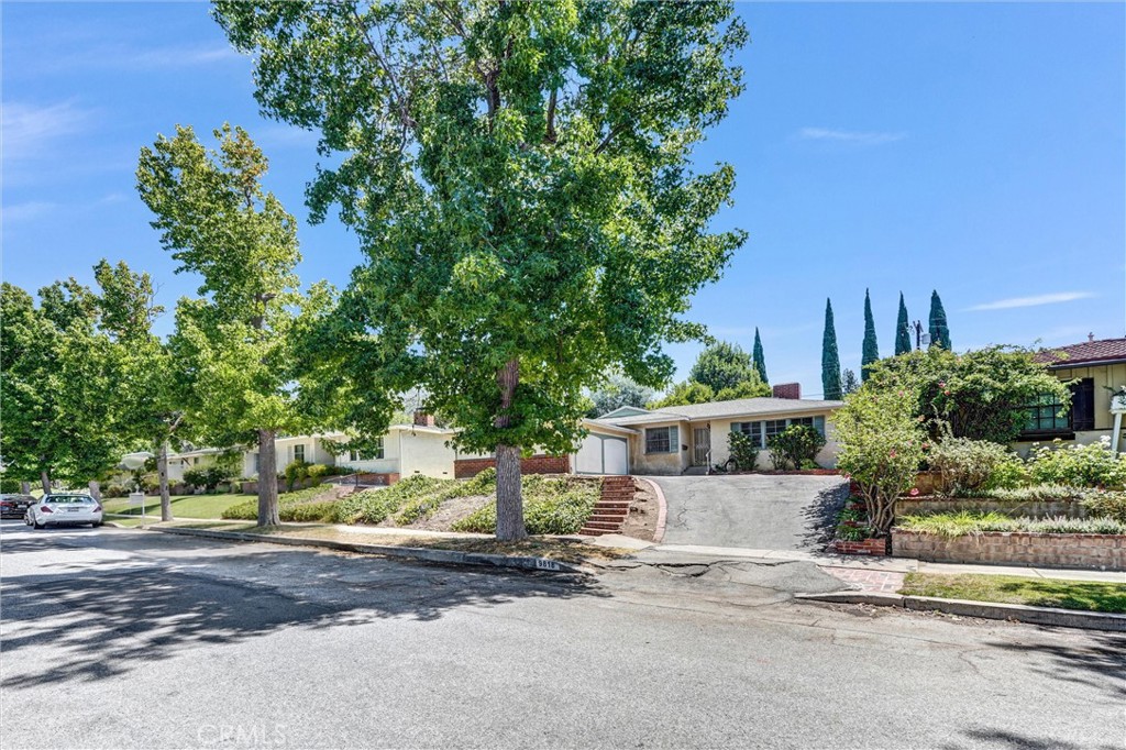 9818 Creemore Drive, Tujunga, CA 91042 — photo 1