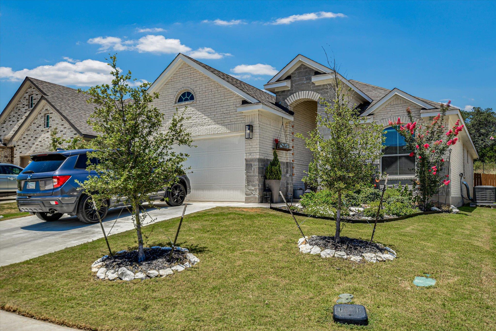 972 Leaning Oak, Georgetown, TX 78628 — photo 1