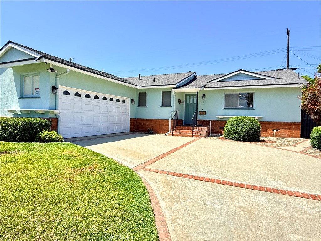 243 E Harrison Avenue, Pomona, CA 91767 — photo 1