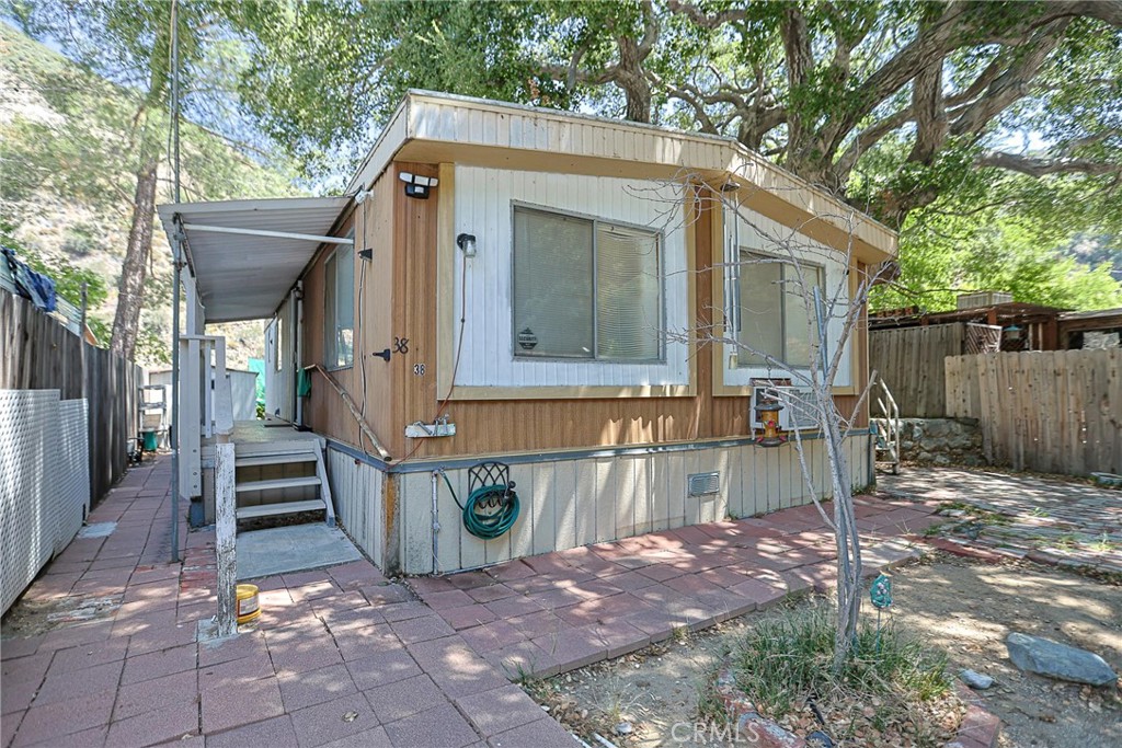 24210 E East Fork Road 38