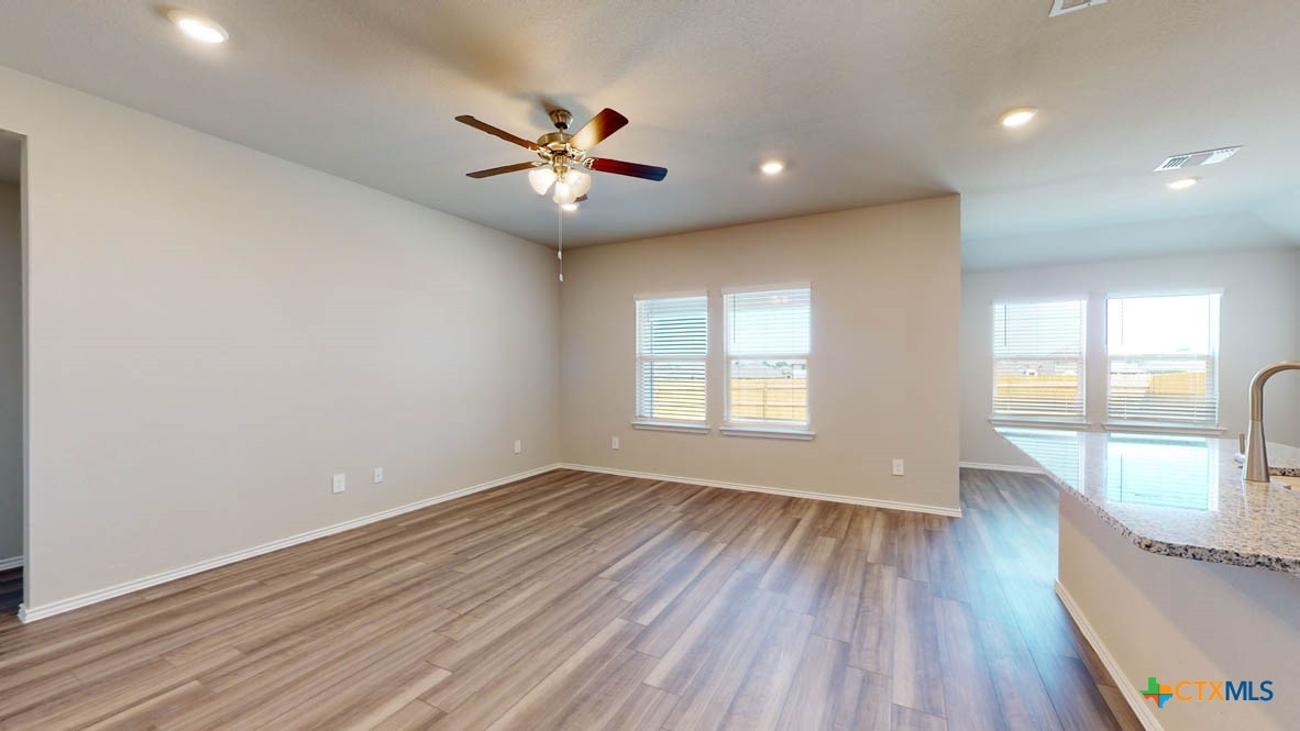 579 Hector, Georgetown, TX 78626 — photo 1