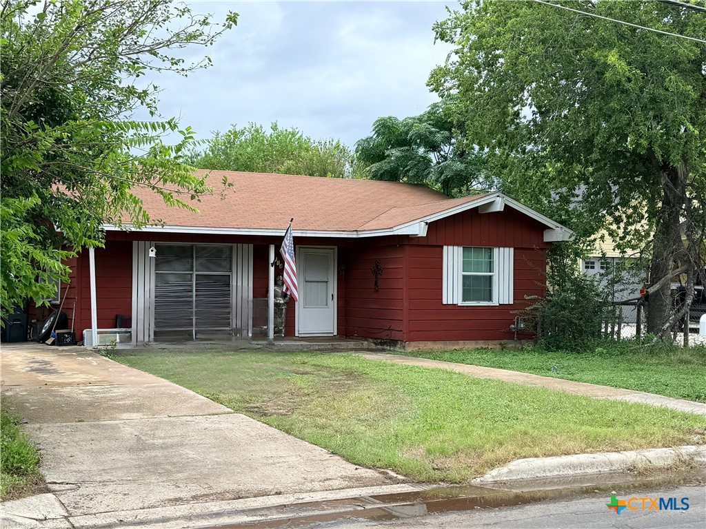 1114 Reyes Street, San Marcos, TX 78666 — photo 1