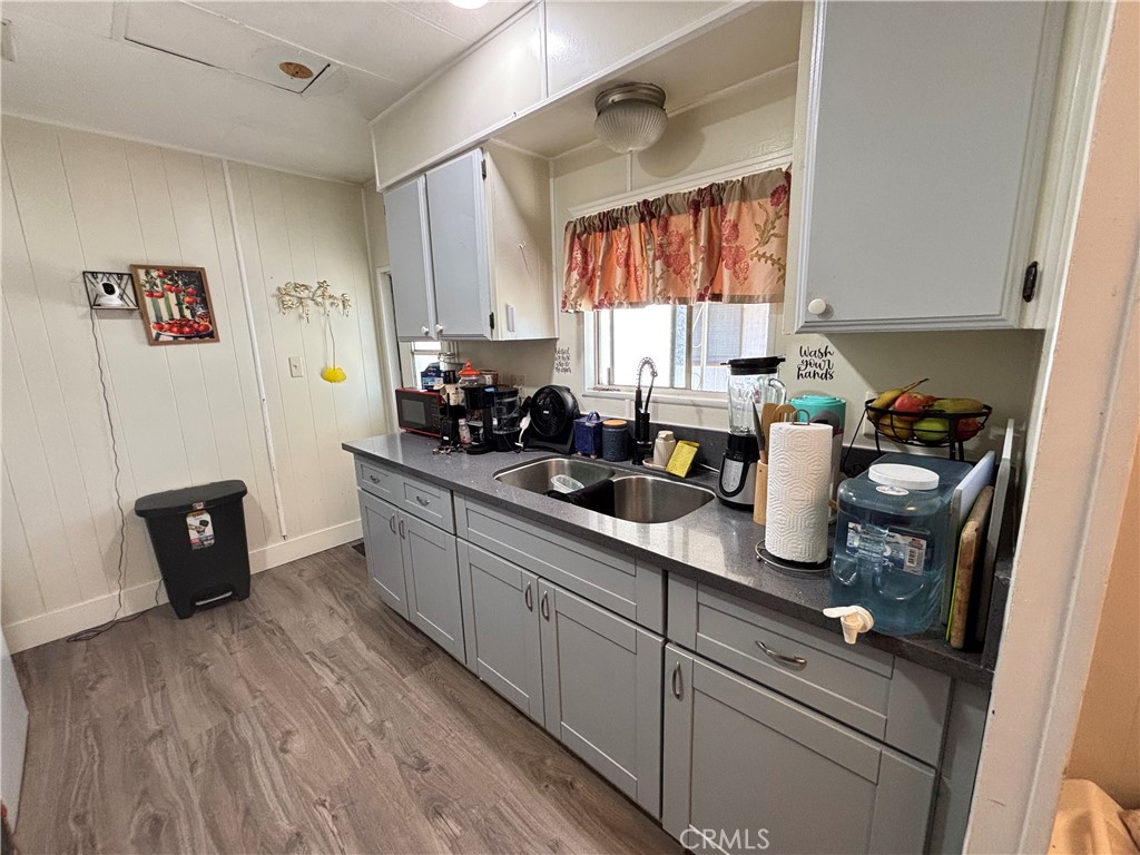 455 E 7th Street 24, San Jacinto, CA 92583 — photo 1