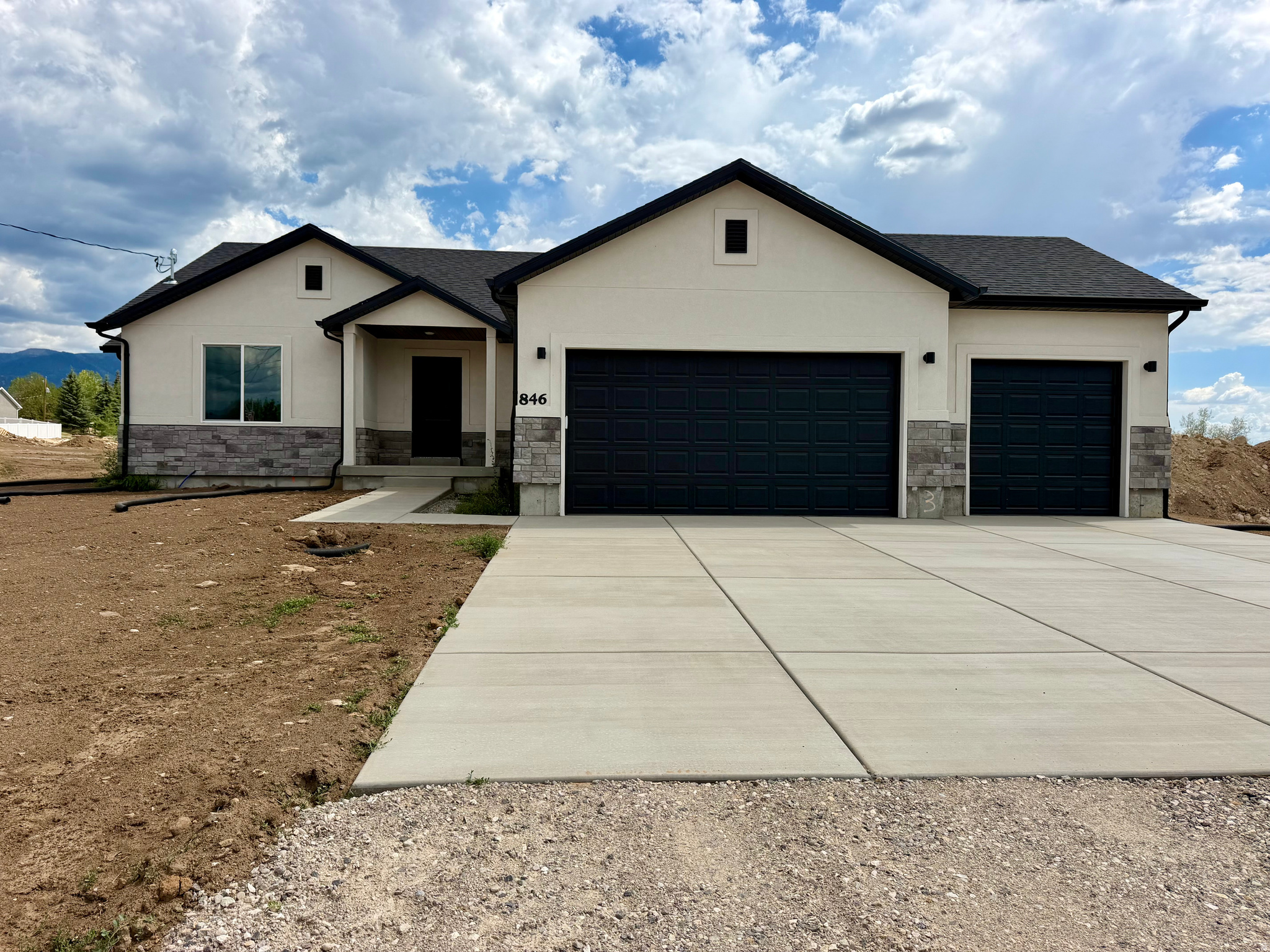 846 E 100 S #3, Mt Pleasant, UT 84647 — photo 1
